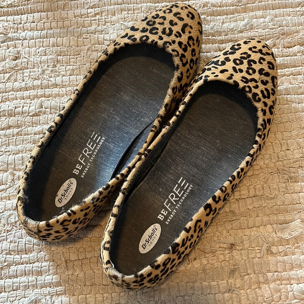 Dr. Scholl’s leopard flats